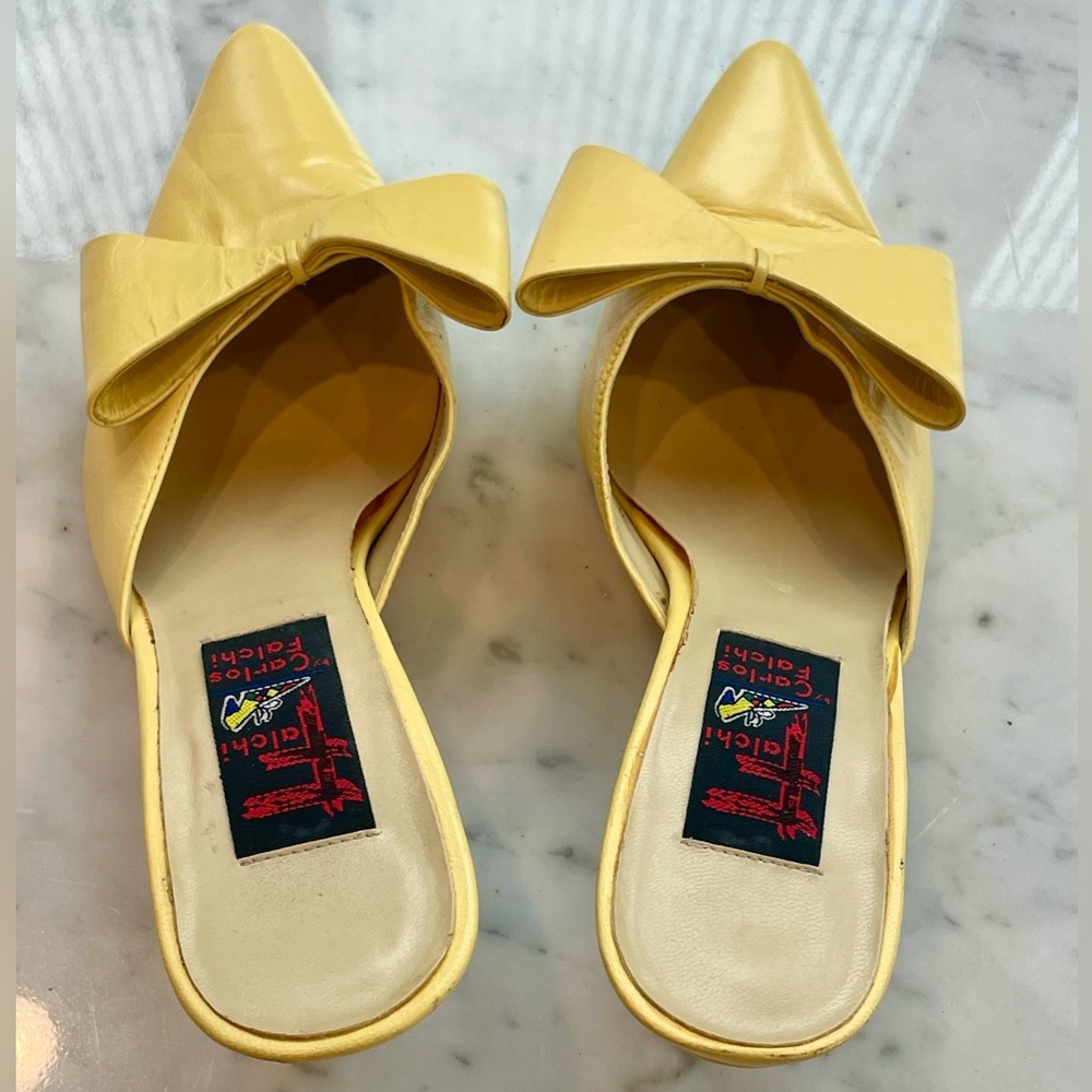 Carlos Falchi leather stiletto mules with bows in butter yellow, 7B, EUC - Picture 4 of 13